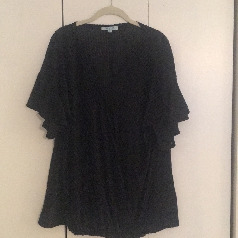 She &Sky black top